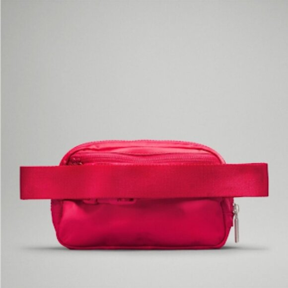 (1L) NWT Lululemon Everyday Belt Bag Cherry Mist - Picture 6 of 6